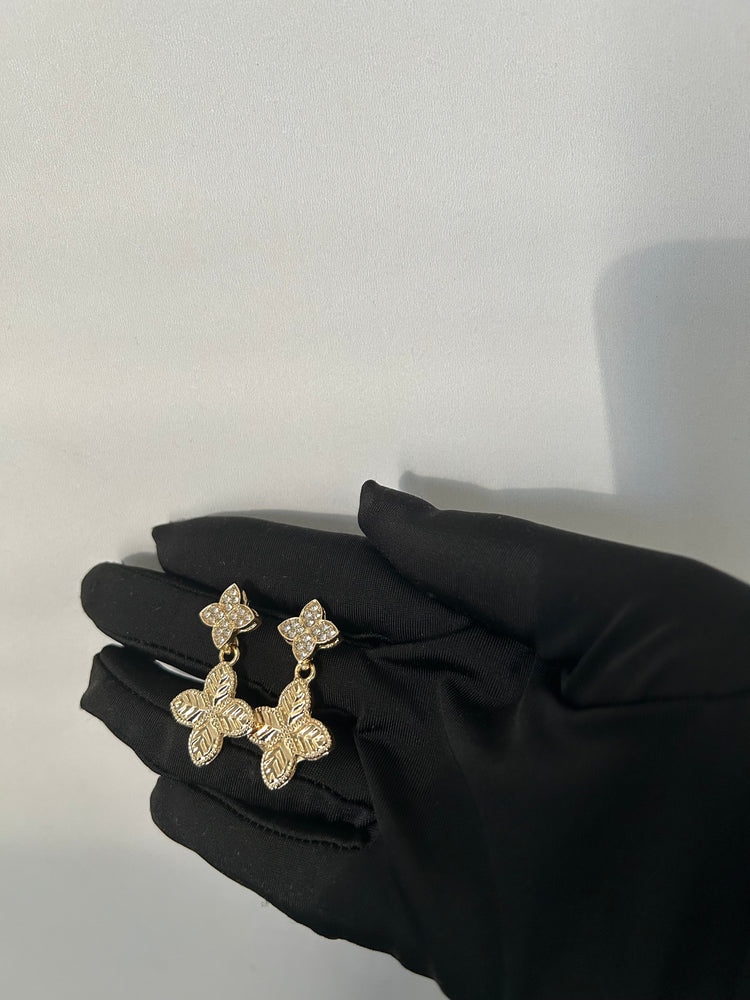Trophy Bloom Earrings