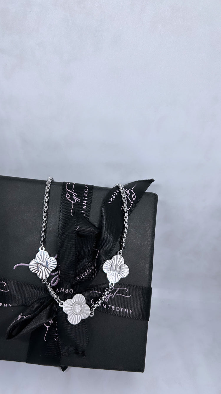 Signature Personalized - Clover Necklace
