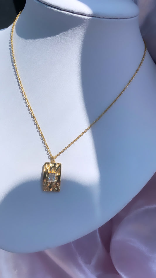 Syrah Necklace – Timeless Vintage Charm