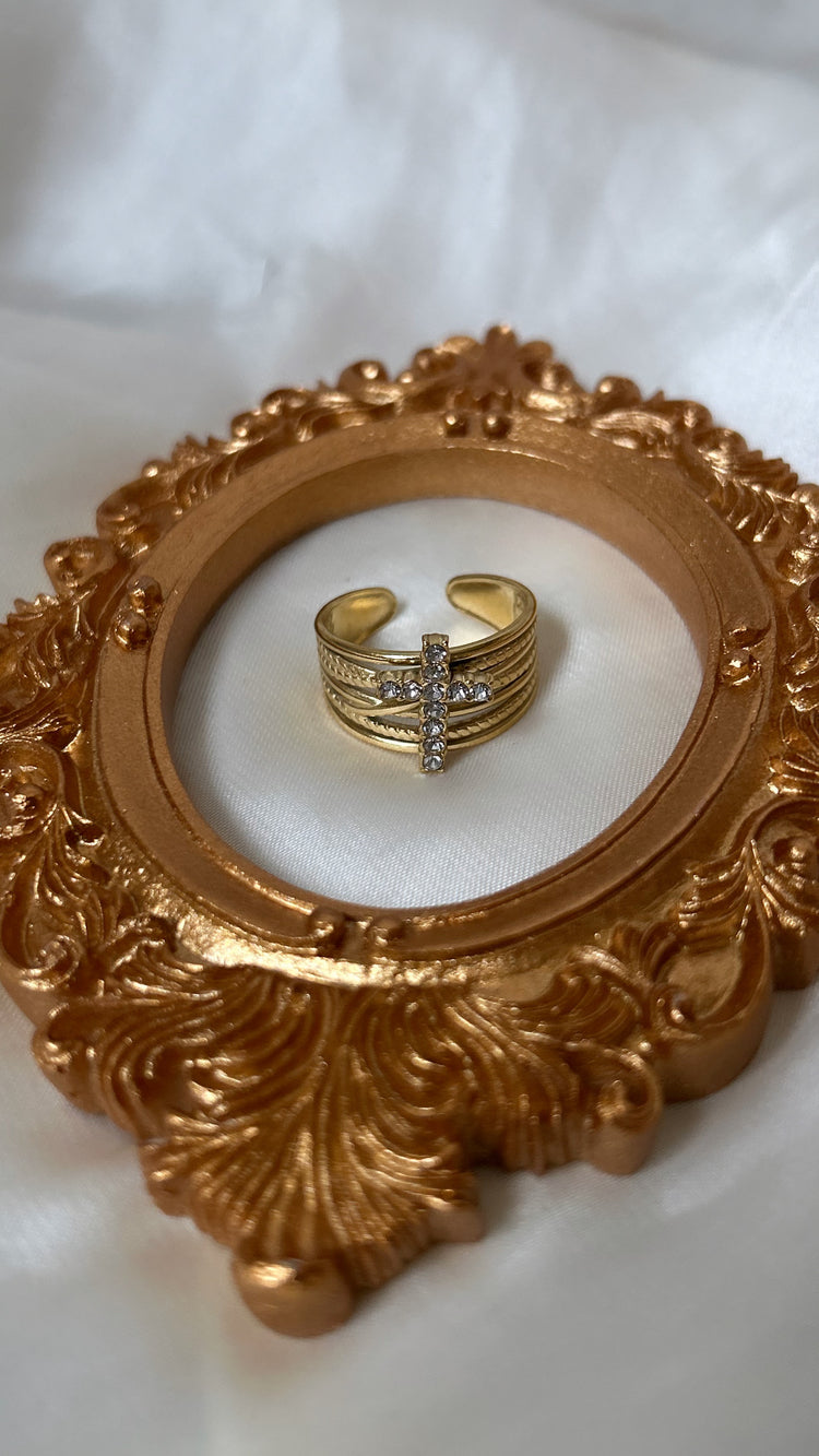 Esther Ring