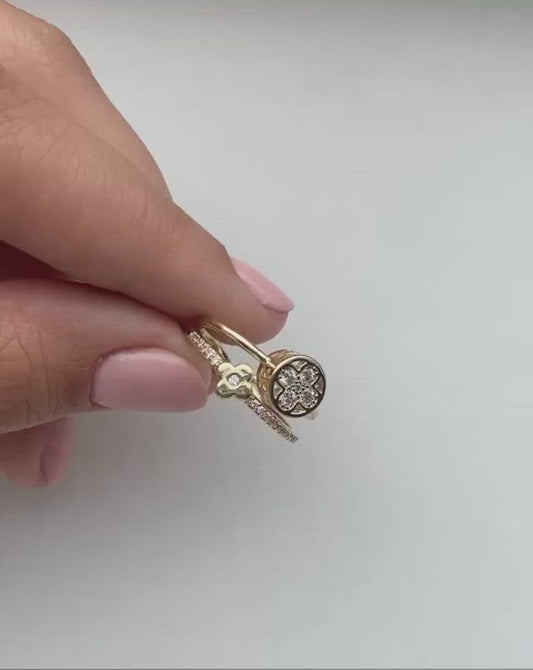 Double Clover Ring