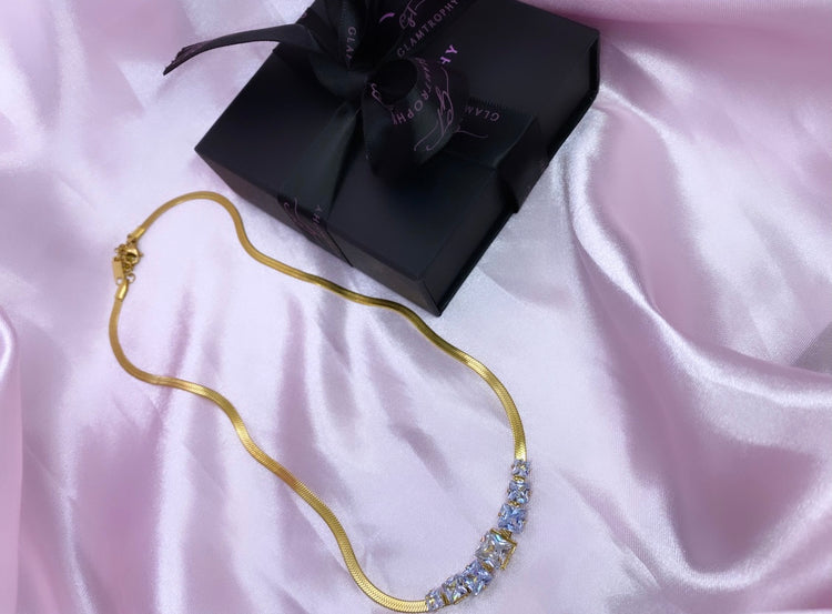 Nova necklace